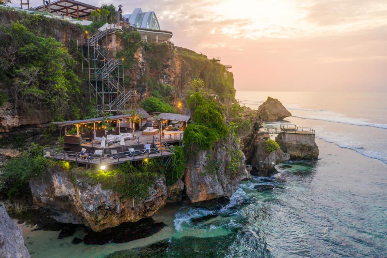 Ulu Cliffhouse Hotel อูลูวาตู ภายนอก รูปภาพ